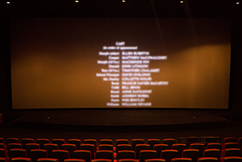 kdpay钱包国际党委组织召开《长津湖》观影活动